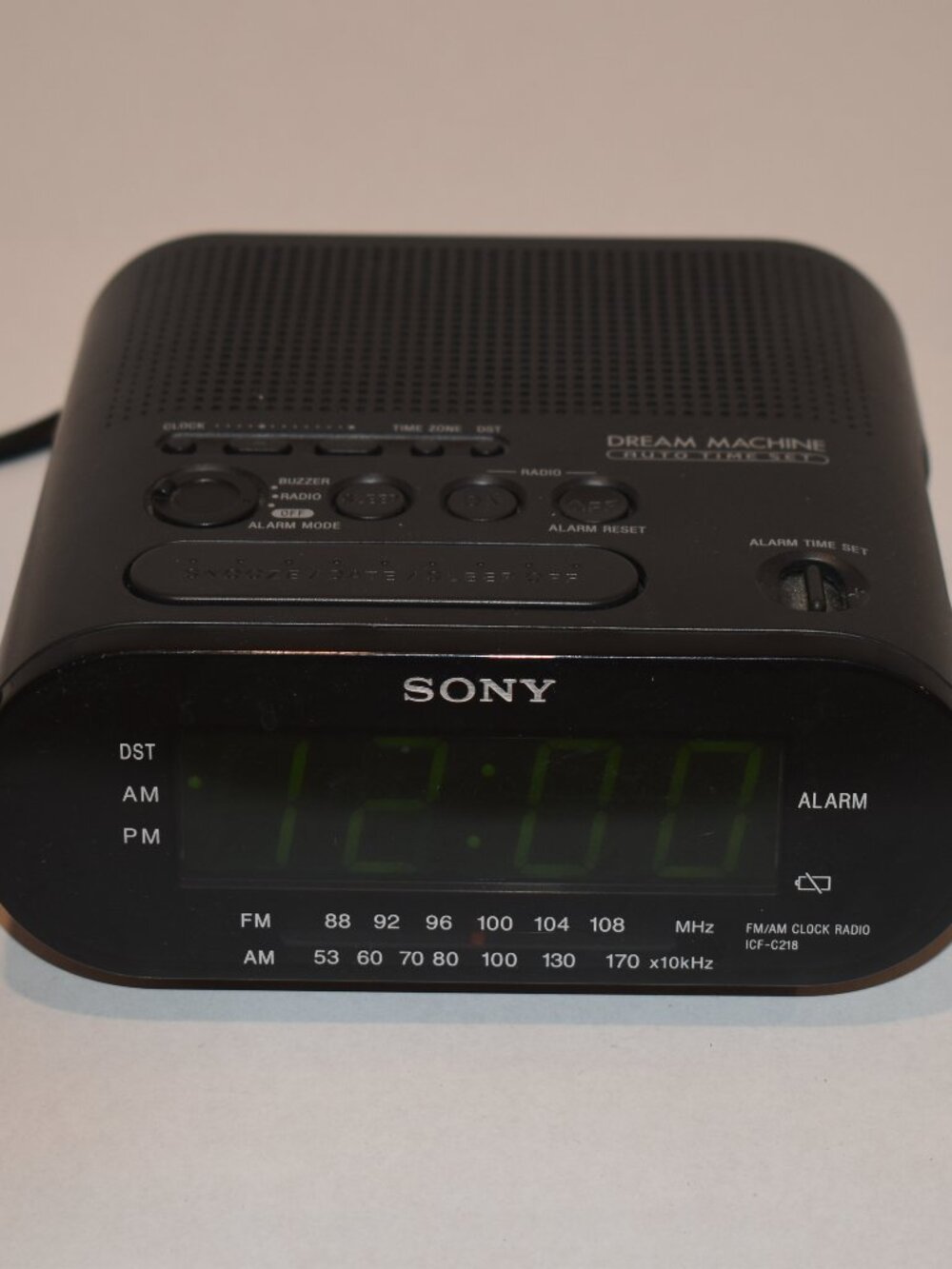 Sony Dream Machine Alarm Clock Model #ICF-C218
